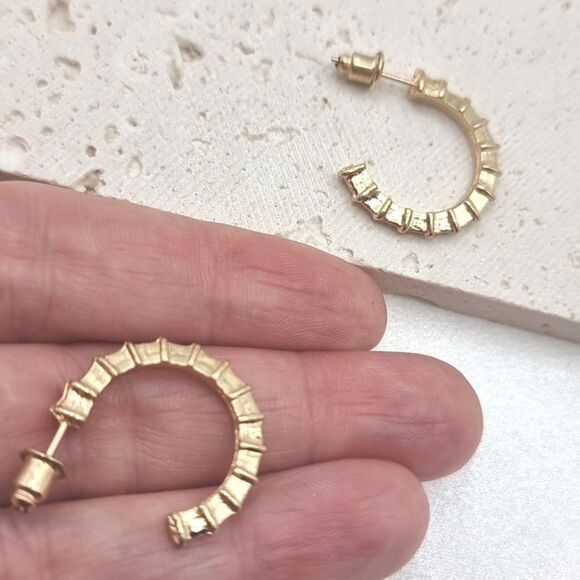 New ANTHRO Golden bamboo Style Hoop Earrings - Picture 5 of 7